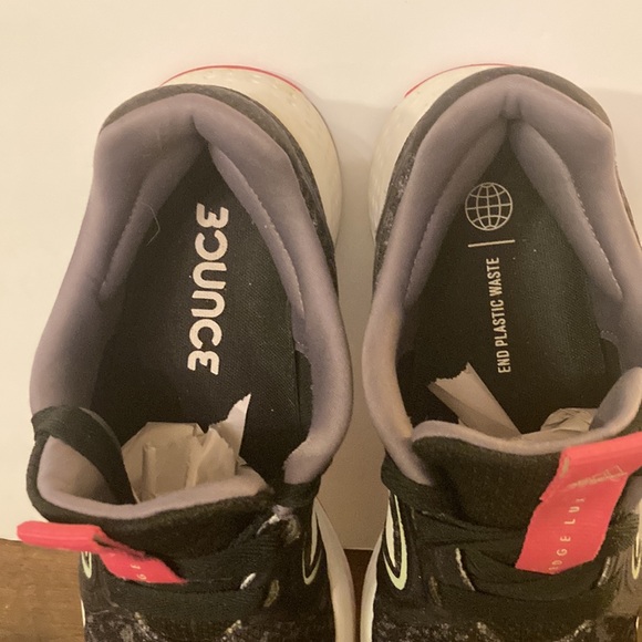 Adidas Edge Lux bounce size 7 black grey pink - Picture 3 of 9